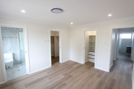 Brand New 3 Bedroom Home - Photo 4