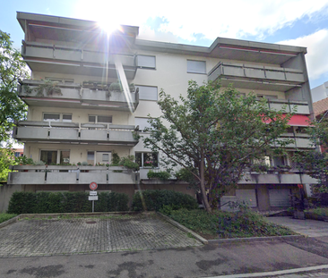 Grosszügige 2.5-Zimmerwohnung an zentraler Lage - Photo 6