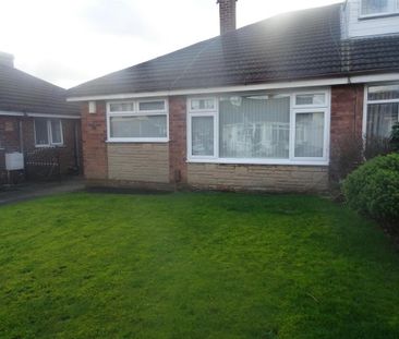 2 bedroom bungalow to rent - Photo 2