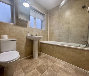 12 South Green, Belfast, BT11 8JF - Photo 1