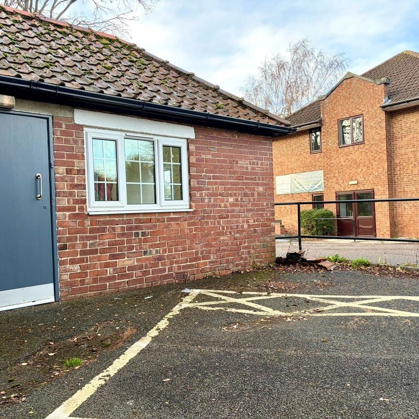 Osbaldwick Lane, York - Photo 1