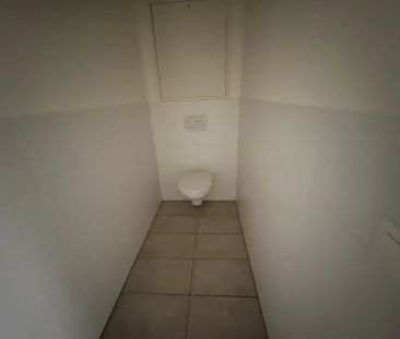 3 Zimmerwohnung mit großer Loggia - unbefristeter Mietvertrag - Photo 1