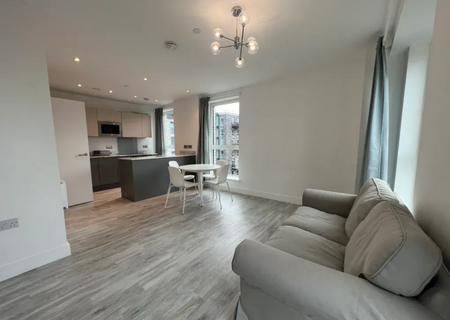 2 bedroom flat to rent - Photo 3