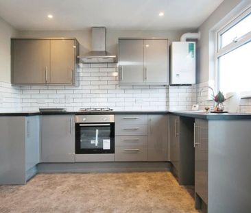 3 bedroom maisonette to rent - Photo 3
