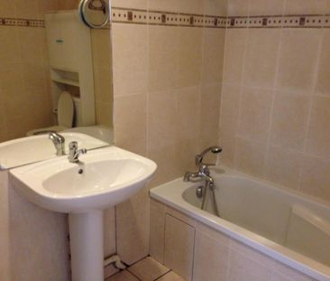 Location Appartement 2 pièces 40m² VILLENAVE D ORNON 33140 - Photo 3