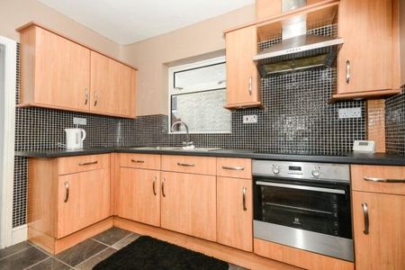 Bathwood Drive, Sutton-In-Ashfield, Property for rent - Photo 3