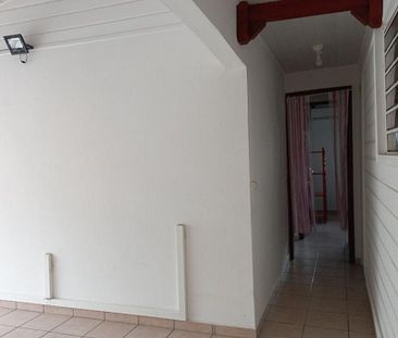 Appartement meublé T3 44 m2 Les Abymes - Photo 2