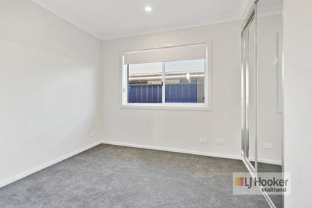 "Spacious Family Home" - Photo 5