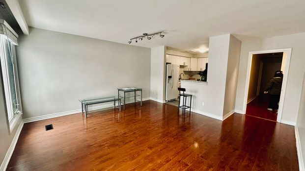 For Lease - 675A The Queensway N/A, Toronto, Ontario - Photo 1