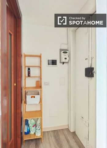 milan, Lombardy 20141 - Photo 5