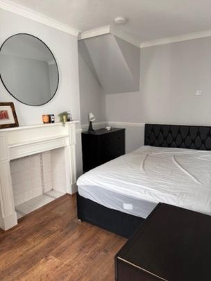 62 Stebondale Street, London., London, E14 - Photo 1