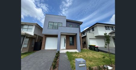 Brand New 5 bedroom House - Photo 3