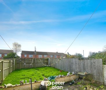 Bronte Close, Llanrumney, CARDIFF - Photo 4