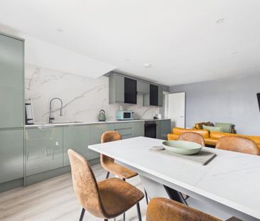 3 bedroom maisonette to rent - Photo 4