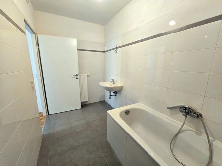 *** TOLLE BALKONWOHNUNG *** HEIZUNG: PELLETS / WARMWASSER: SOLAR *** KAUFOPTION *** VR-RUNDGANG *** - Photo 3