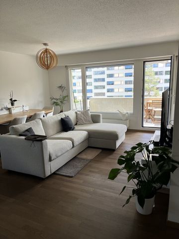 APPARTEMENT DE 2 PIÈCES À SCHLIEREN (ZH), MEUBLÉ, TEMPORAIRE - Photo 3