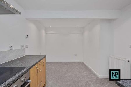 The Borough, Hinckley, LE10 - Photo 2