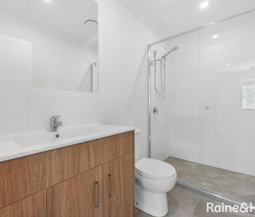 New 3 Bed Townhouses, Air Conditioning throughout & 3.2 kilometers ... - Photo 5