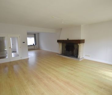 Huis te huur in Assebroek voor € 850 met 2 slaapkamers - Photo 1