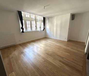 Location Appartement 1 pièce 36m² - Photo 5