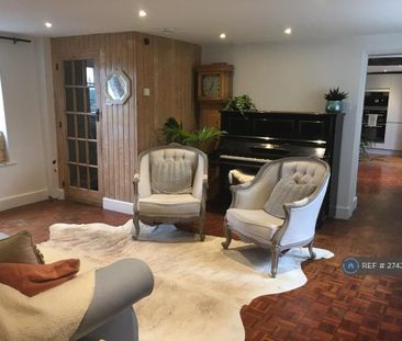 3 bedroom terraced house to rent - Photo 4