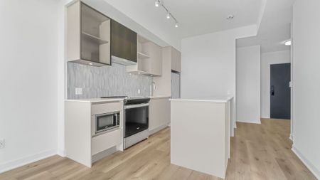 For Lease - 405 Dundas Street Unit# 330, Oakville, Ontario - Photo 5
