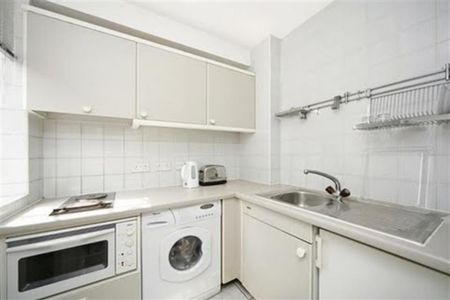 1 bedroom flat to rent - Photo 4