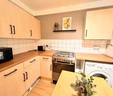 Room in a Shared Flat, Bunbury House, SE15 - Photo 1