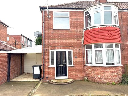 3 bedroom semi-detached house to rent - Photo 2