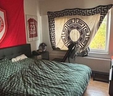 Appartement te huur in Hoevenen voor € 800 met 2 slaapkamers - Foto 2
