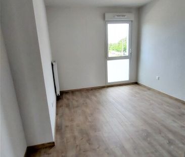 Location Appartement 2 pièces 43m² VILLENEUVE TOLOSANE 31270 - Photo 2