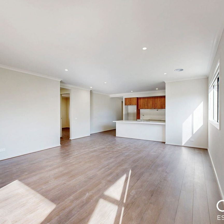 Contemporary Comfort in Clyde North - Photo 1