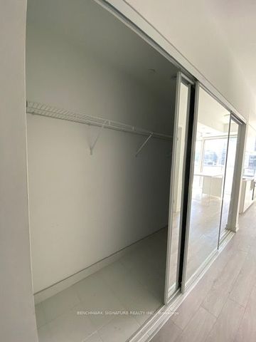 88 North Condos and Lofts 77 , #2101 - Photo 4