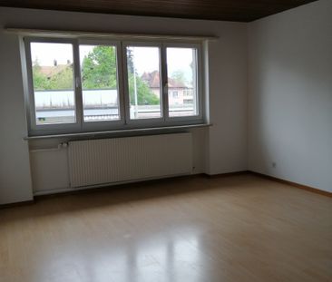 Schöne, helle 2.5 Zimmerwohnung zu vermieten - Photo 4