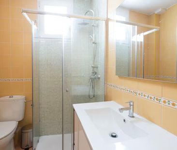 Calle de los Caños del Peral, Madrid, Community of Madrid 28013 - Photo 5