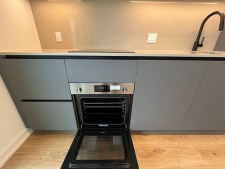 For Lease - 35 Parliament Street Unit# 1409, Toronto, Ontario - Photo 4