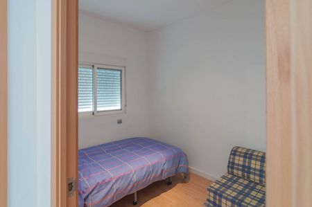 Flat for rent in torrente - Photo 5