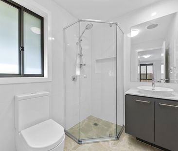 72A Prince Charles Road, Frenchs Forest NSW 2086 - House For Rent |... - Photo 6