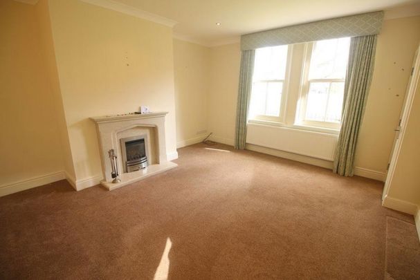 4 bedroom house to rent - Photo 1