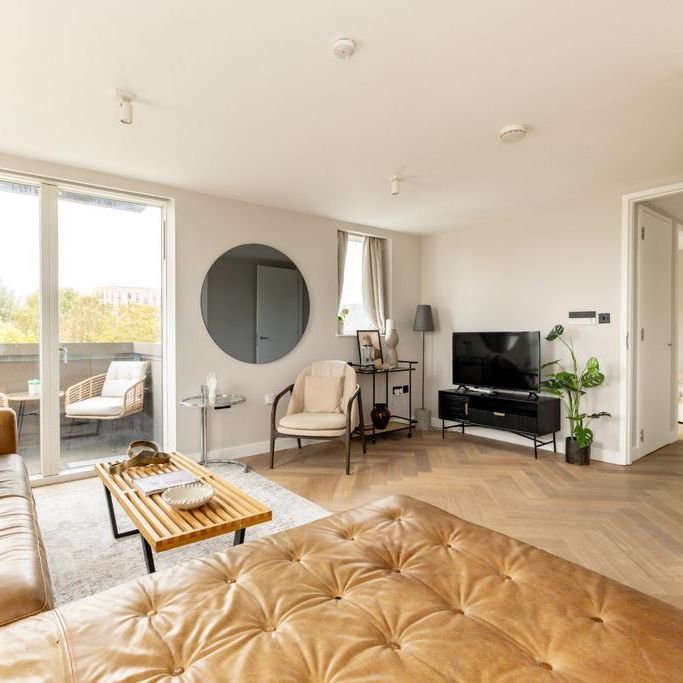 2 bedroom flat to rent - Photo 1