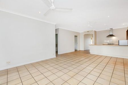 9 Sabal Place, Durack - Photo 2