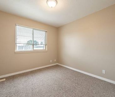 Cedar Lane Townhomes - 3 Bedroom - Available Now - Photo 2