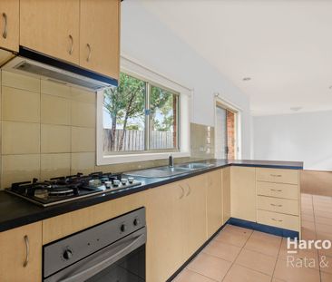 3 Bedroom Spacious Home! - Photo 1