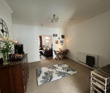 2 bedroom terraced house to rent - Photo 6