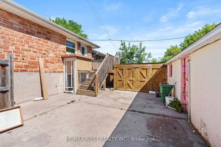 For Lease - 145 First Avenue Unit# Main, Kingston, Ontario - Photo 3