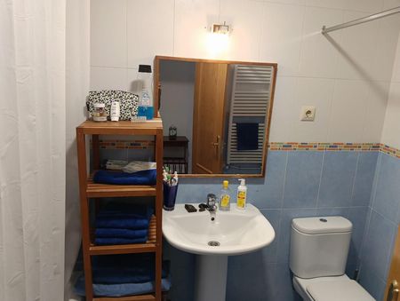 Apartamento de alquiler en Centro - Manguilla - Photo 2