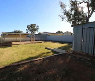 216-218 Pell Street - Photo 4