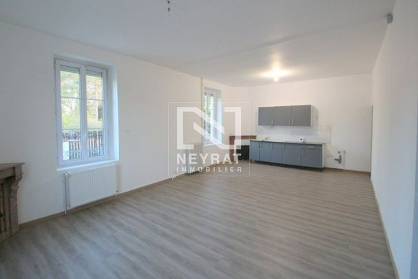 APPARTEMENT TYPE 4 DANS MAISON A LOUER - Photo 1