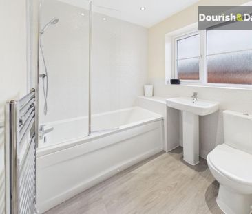 3 bedroom detached house to rent - Photo 6