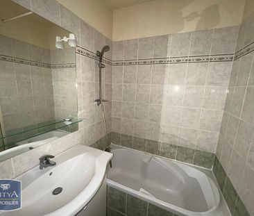 Location Appartement 2 pièces 44m² VELIZY VILLACOUBLAY 78140 - Photo 2